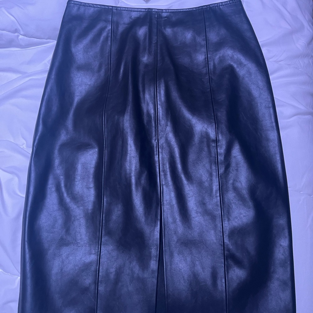 Sophisticated Black Leather Midi Skirt